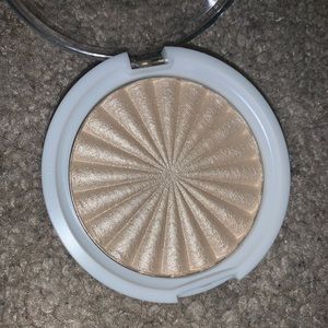 💕Ofra Star Island Highlighter